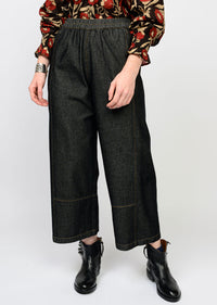 Black Pull On Barrel Pant