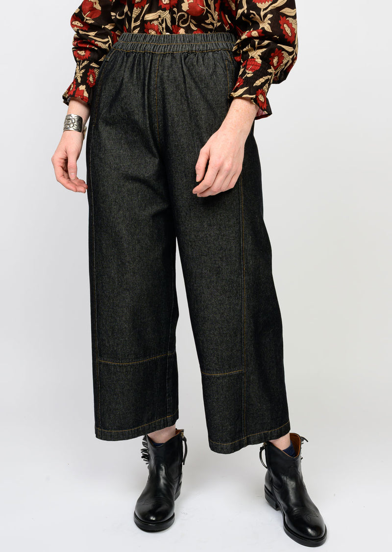 Black Pull On Barrel Pant