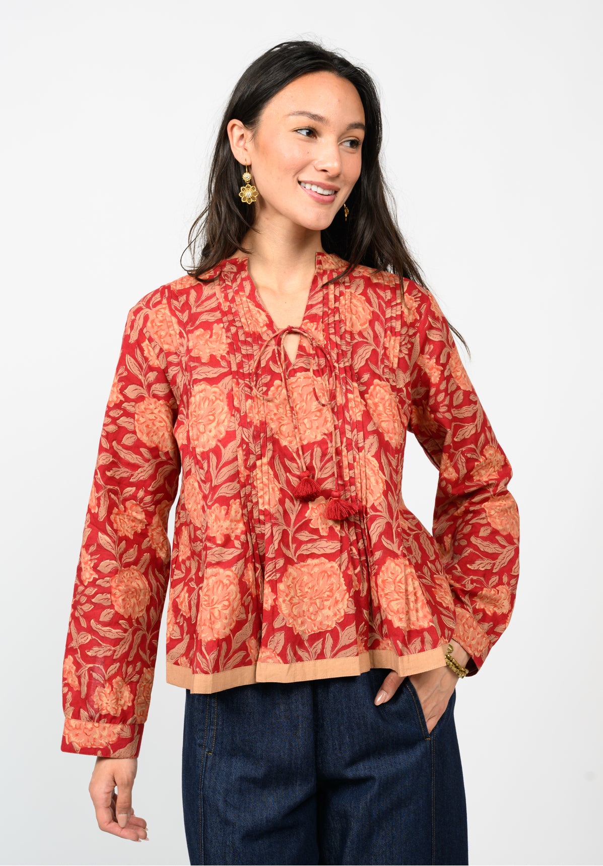Rose Border Top